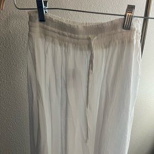 Aerie White Maxi Skirt Size XS
